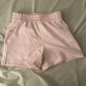 Lululemon Softstreme High-Rise Short 4"